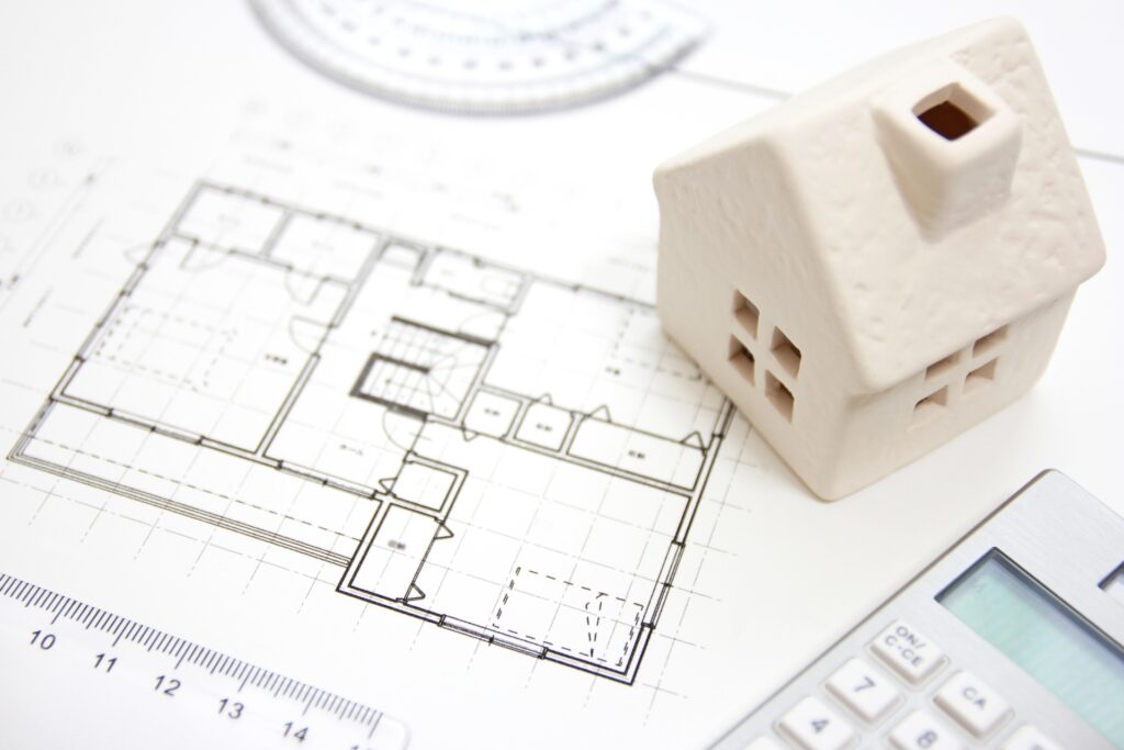 注文住宅の売却に必要な設計図。売却時に必要な書類を表現