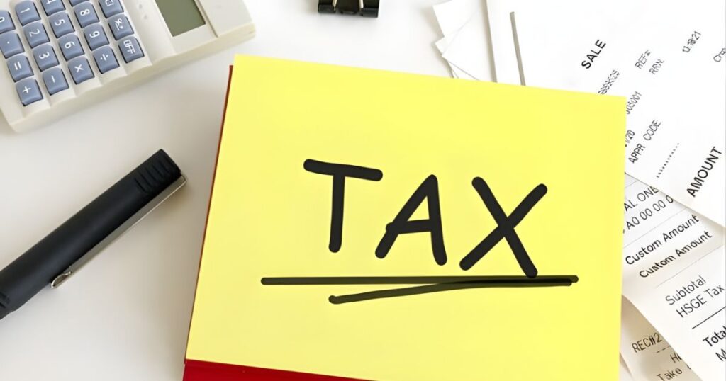 家を売る費用として計算が必要なTAX（税金）と電卓やレシート